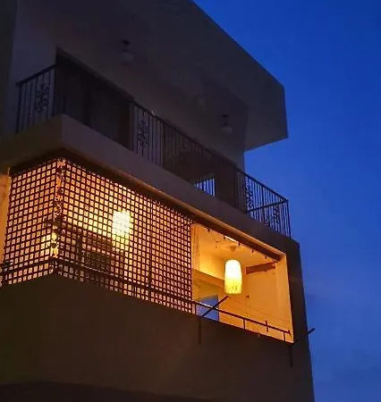 Stefaris 'sioukris Court' * ラルナカ