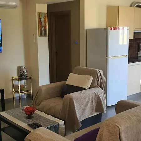Stefaris 'sioukris Court' Apartmán Larnaca