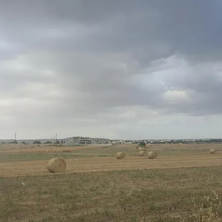 Stefaris 'sioukris Court' Apartmán Larnaca