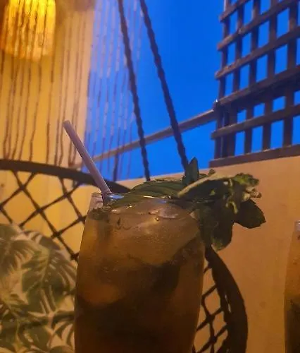 Stefaris 'sioukris Court' * לרנקה